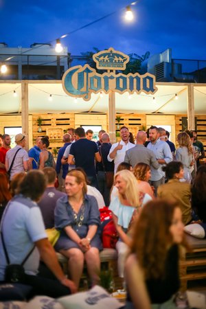 Corona Sign