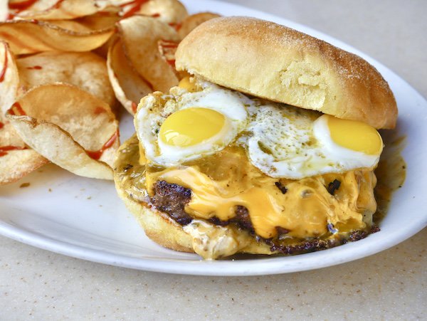 Hatch Chile Burger 2_Mi Dia From Scratch.jpg