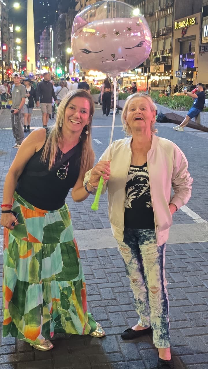 Lorena and Maria.jpeg