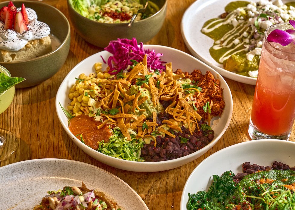 GM P Oaxaca Bowl 01.jpg