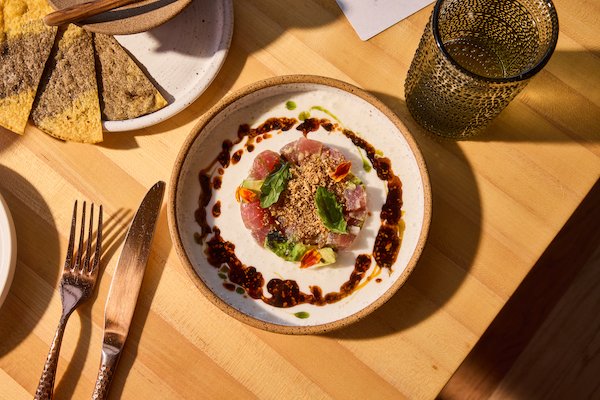 Ceviche de atún (PC_ Shawn Campbell).jpg